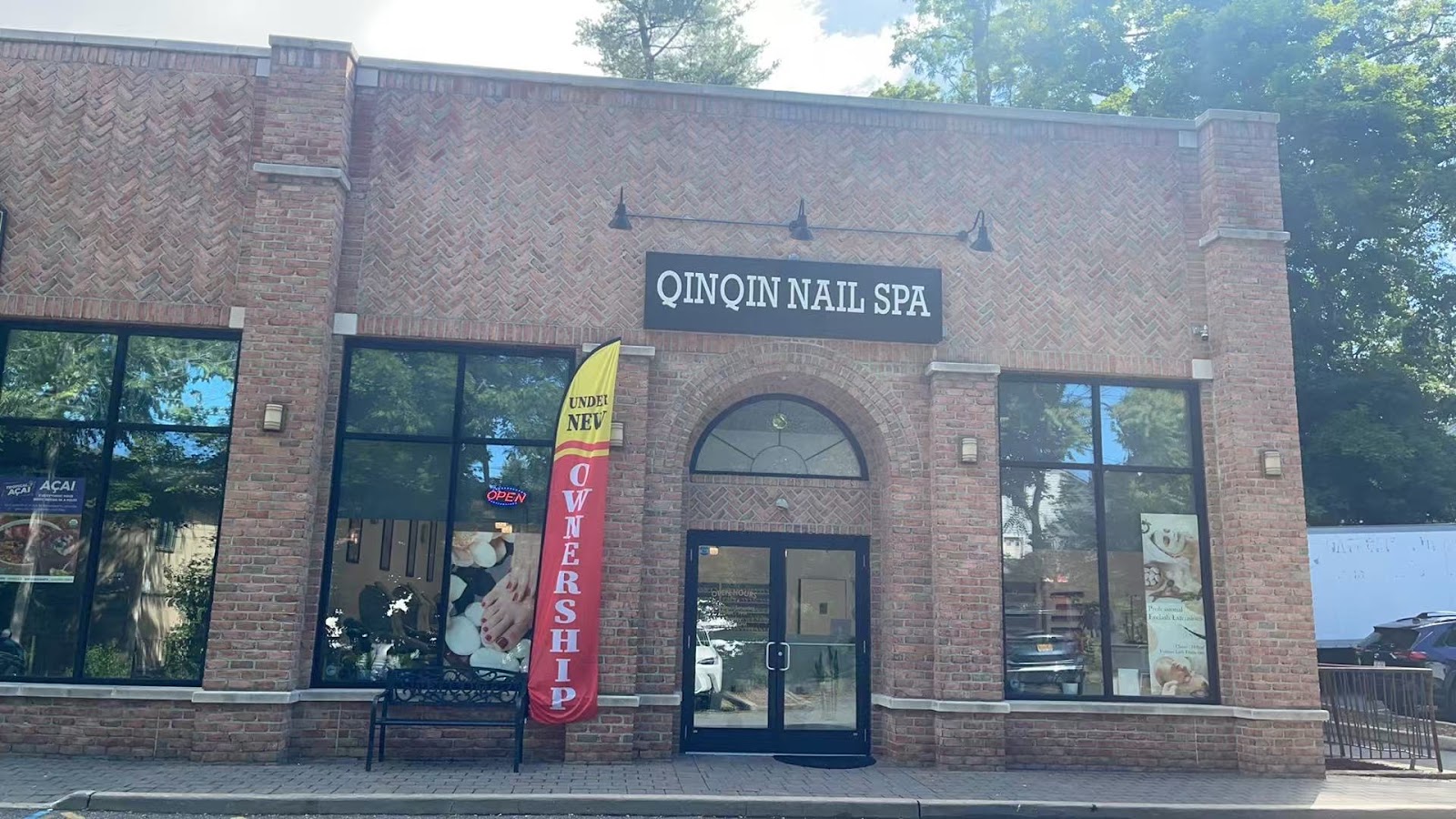 QinQin Neighbor Nail Spa Inc. nail work in Glen Cove, New York